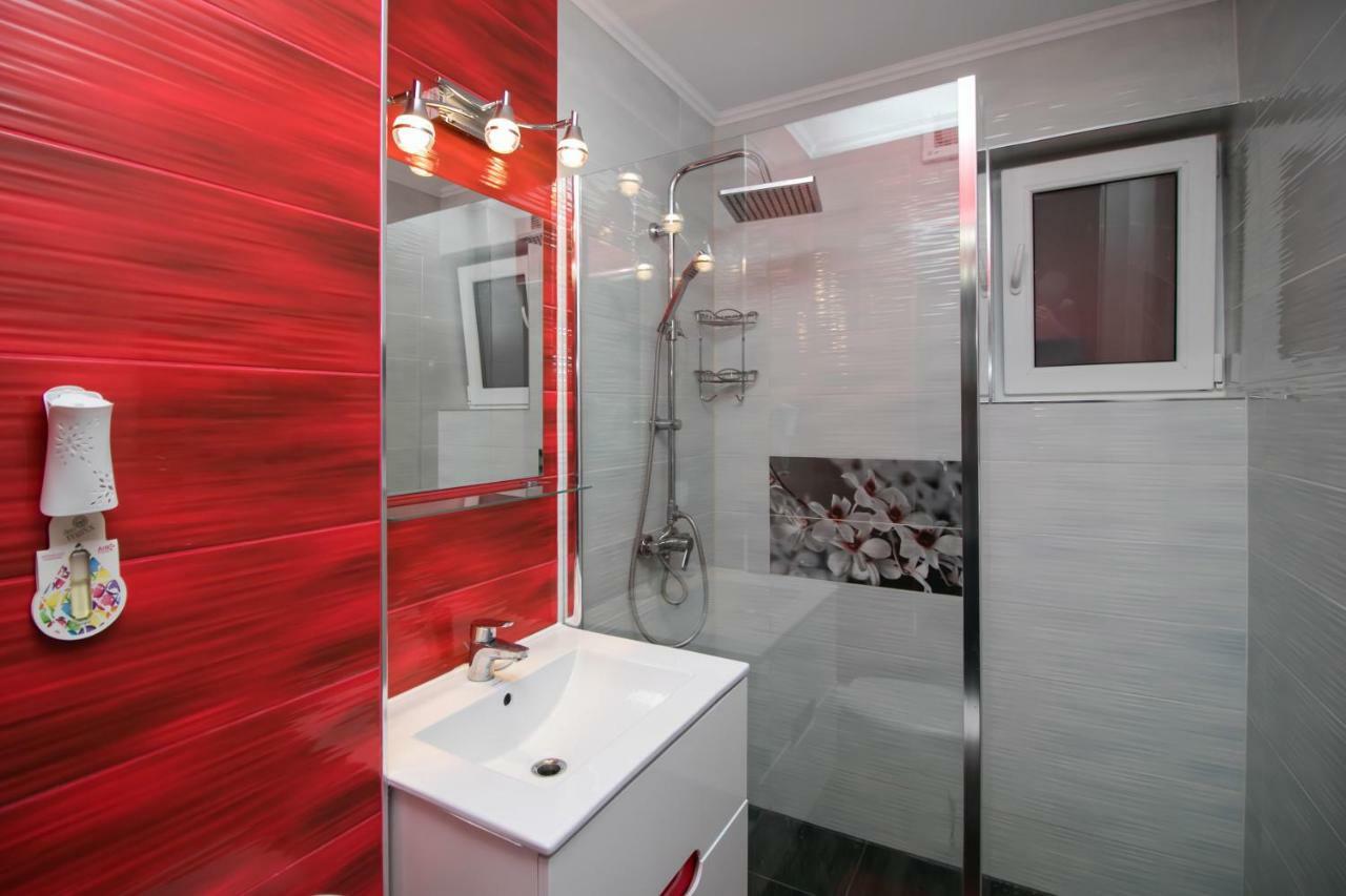 Apartament 2 Camere Bucharest Exterior photo